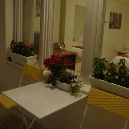 Guest Rooms Colours Καζανλούκ Εξωτερικό φωτογραφία