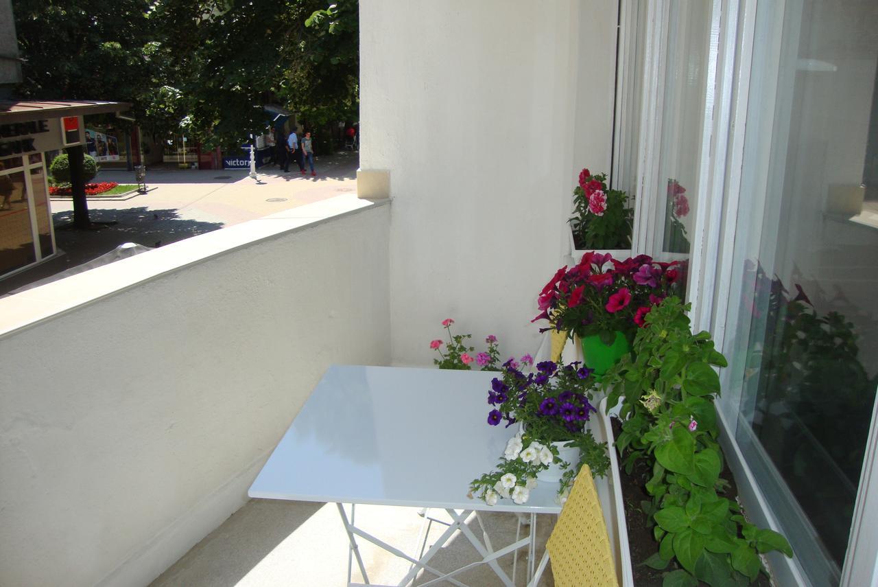 Guest Rooms Colours Καζανλούκ Εξωτερικό φωτογραφία